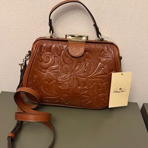 NWT Patricia Nash Gracchi bag.